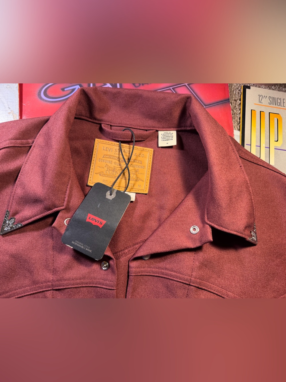 Levi's Men's Maroon Western Jacket - Picture 2 of 5